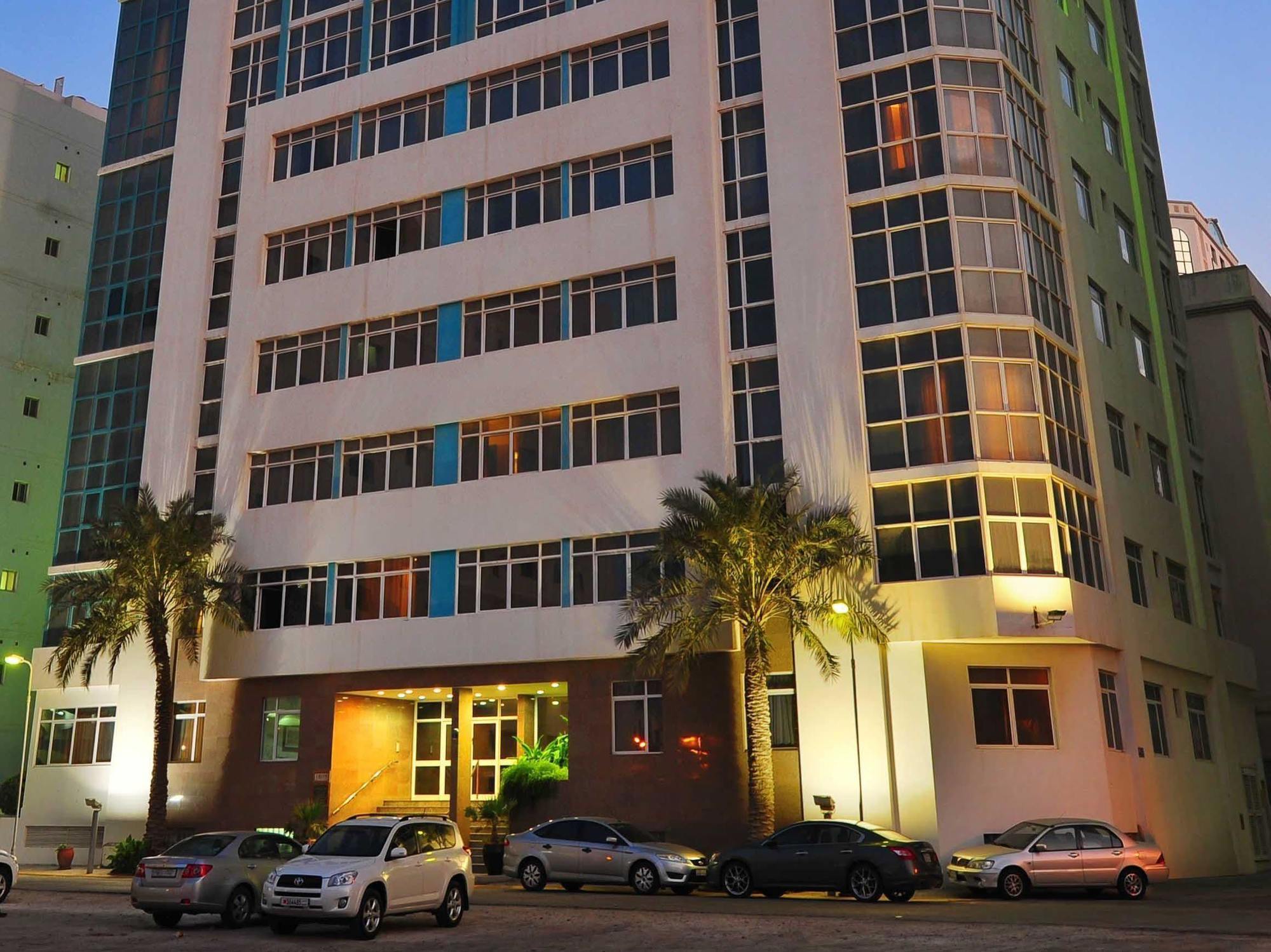 E5 Apartments Manama Exterior photo